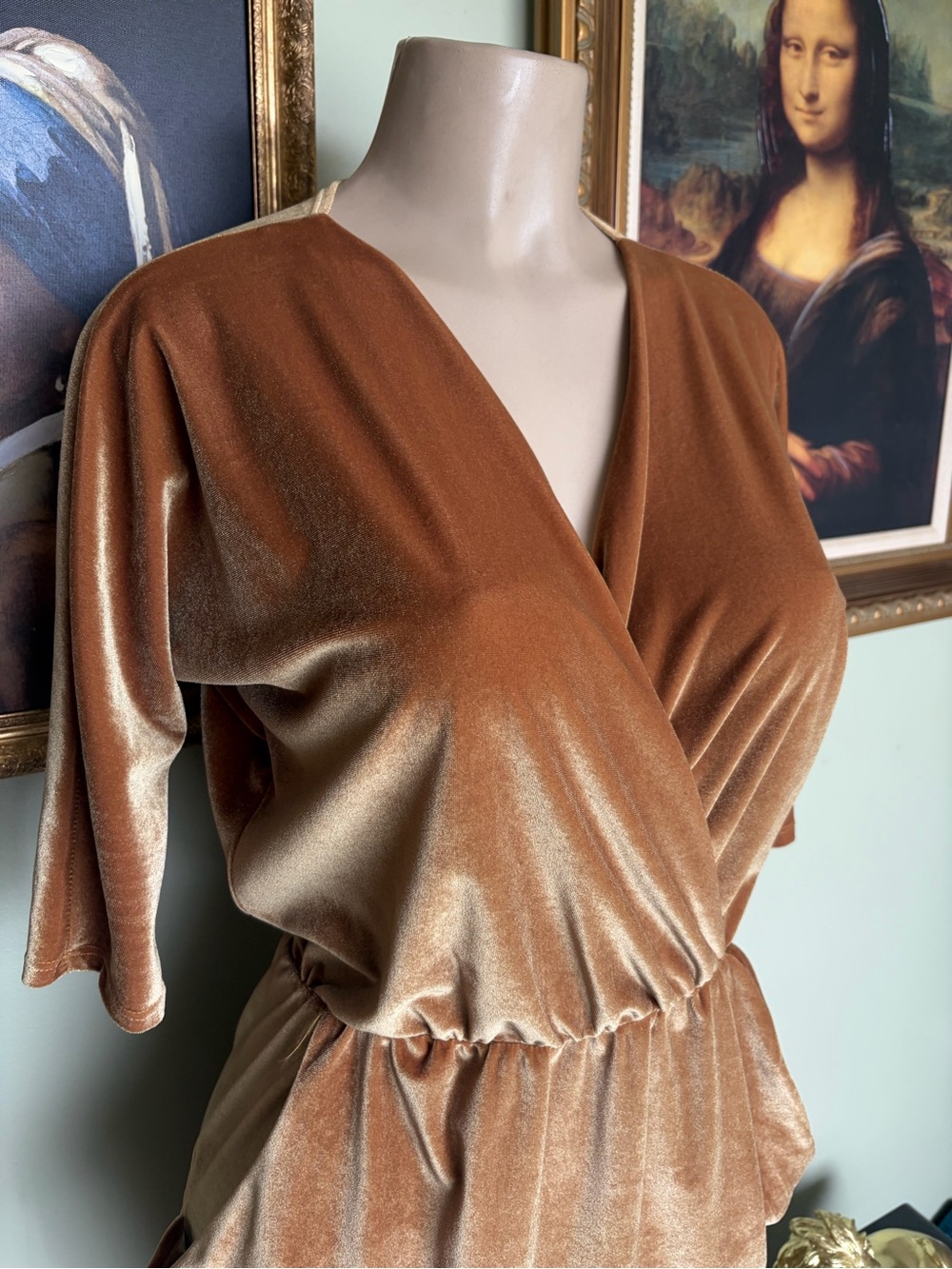 Urban Renewal Golden Wrap Velvet Dress w/Belle Sleeves Size S 70s Retro Disco - Picture 2 of 10